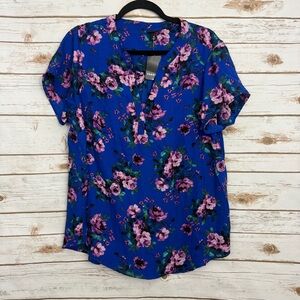 Torrid Blue Floral Short Sleeve Popover Blouse NWT 0